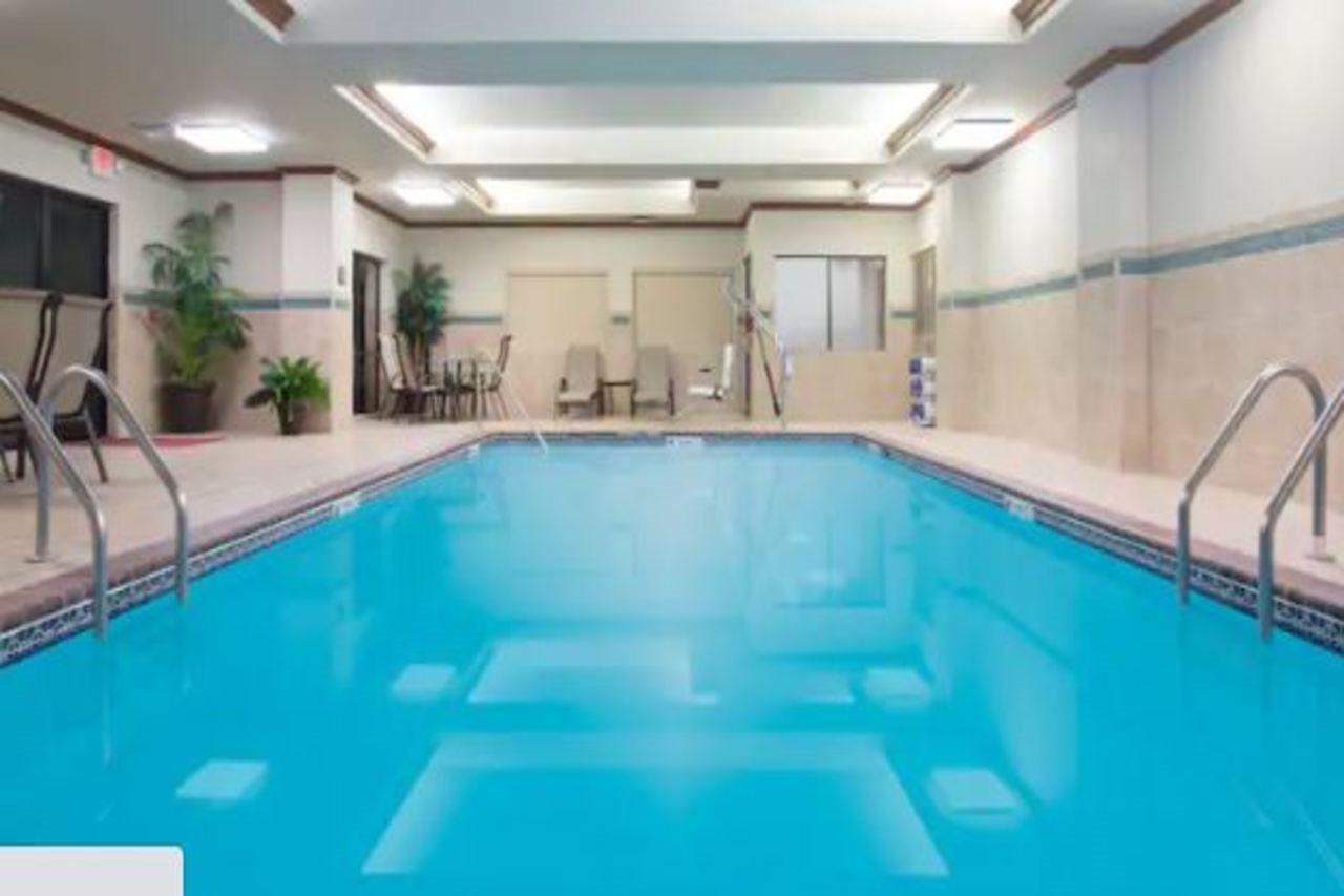 Hampton Inn Siloam Springs Экстерьер фото