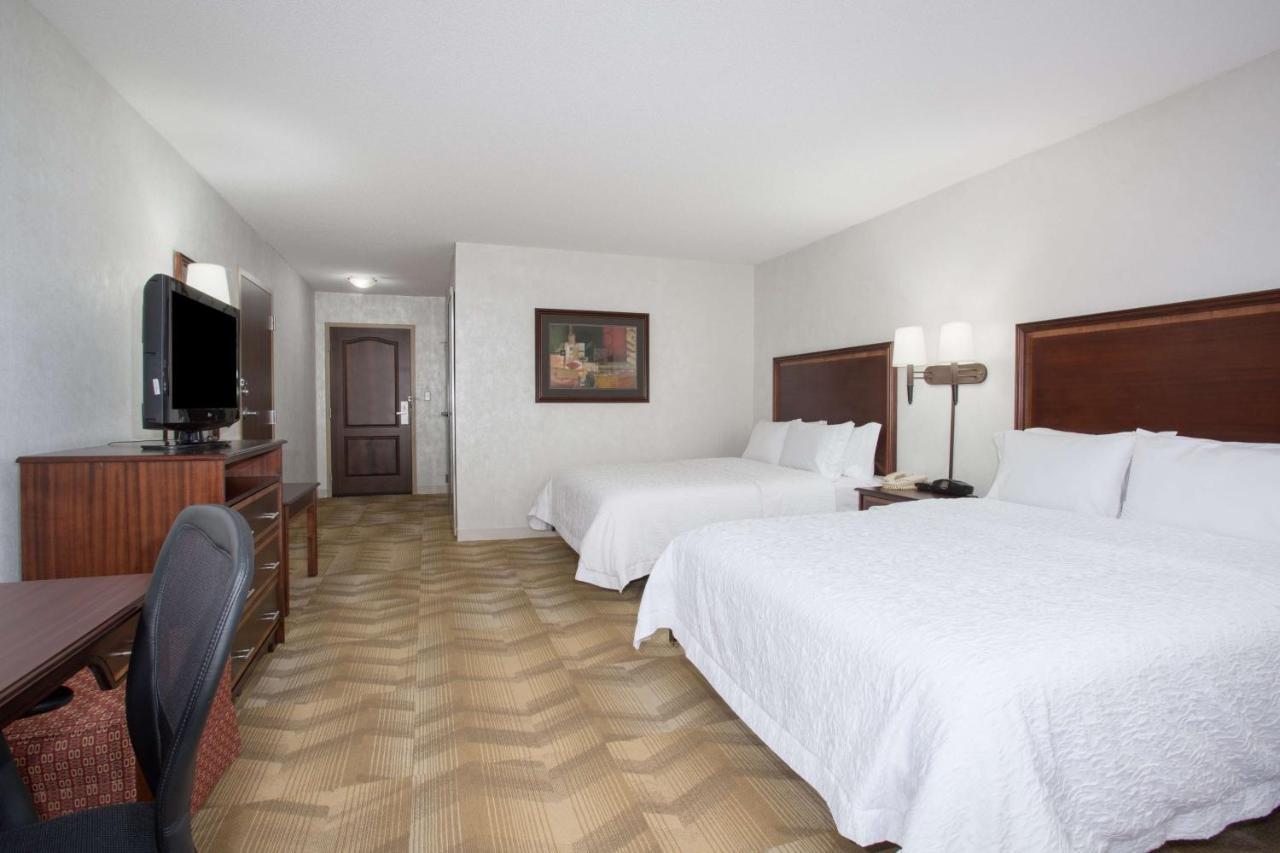 Hampton Inn Siloam Springs Экстерьер фото
